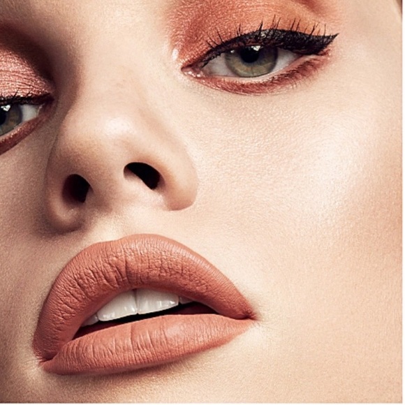 5 for 25⚡️NIB Fenty Beauty Stunna Lip Paint in Unbutton, New in Box - Picture 4 of 6